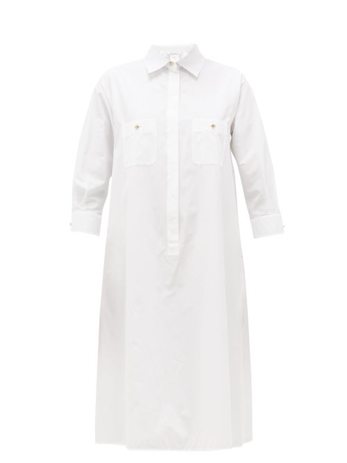 Max Mara - Elegantly embellished with logo-embossed gold buttons at the chest and side pockets, Max 