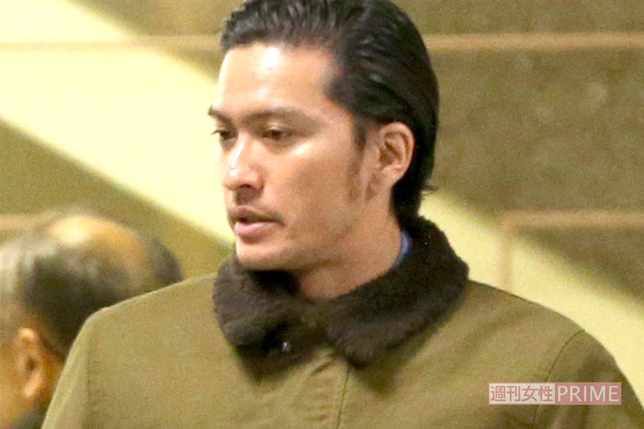 長瀬智也、アパレルモデルとなって“表舞台”に久々登場（週刊女性