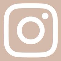インスタやっている人〜