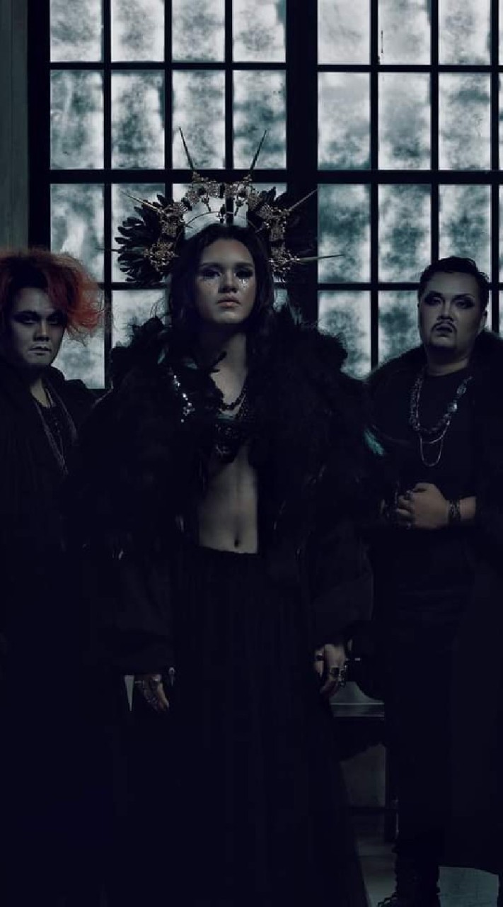 TRAGEDY FAMILY