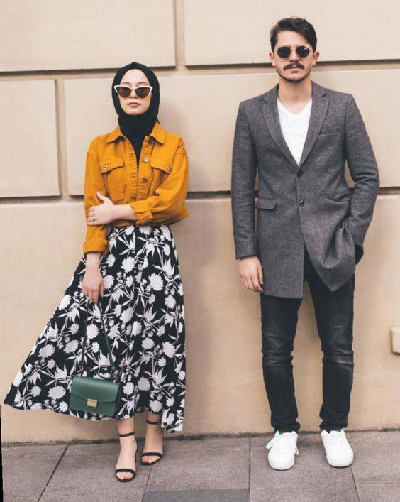 7 Inspirasi Baju Prewedding Casual Yang Cocok Untuk Hijaber Womantalk Com Line Today