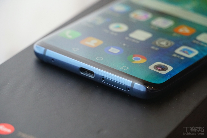 HUAWEI Mate 20 Pro 開箱、跑分測試簡單玩