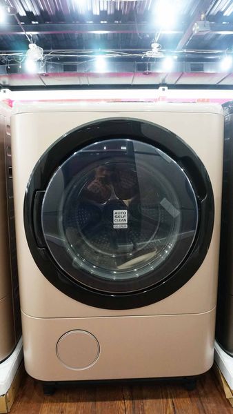 【比網路還要便宜！夏季電器特賣會，日本五大品牌應有盡有！】佔地超過２００坪超大空間，超過２００項商品，多項福利品出清，價格都比網路還要便宜，超殺價格錯過就不知道等到什麼時候才有-富奕電器特賣會
