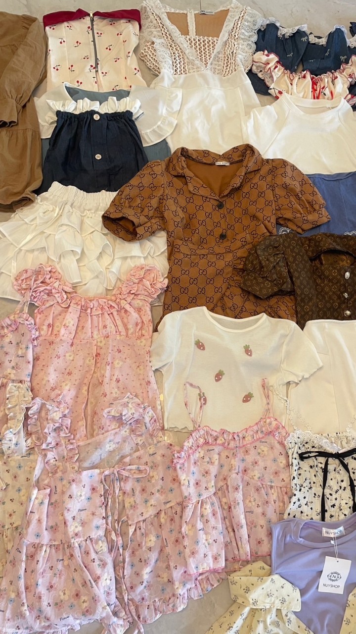 👑🎀เสื้อผ้าน้องฟ้า 🎀👗