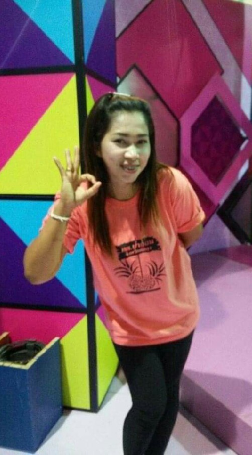 หยุดมีความสุขบนกองทุกข์คน