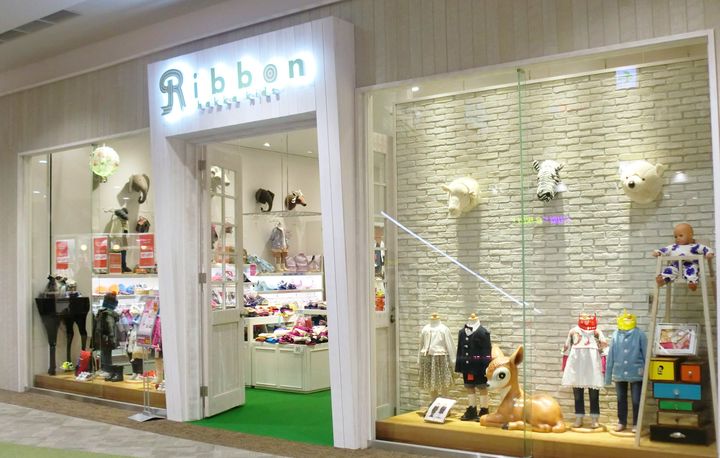 Ribbon Hakka Kids幕張店 Line Official Account