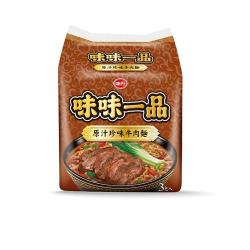 ◎★麵Q‧湯濃‧肉大塊|◎★台灣道地經典口味|◎★濃醇湯頭大滿足品牌:味丹種類:泡麵包裝型式:袋裝保存方法:置於陰涼乾燥處、避免陽光直射內容量:(4袋/箱；3包/袋)產地:台灣保存期限:6個月製造日期