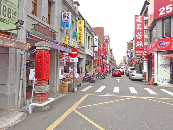 台北景點 大稻埕 迪化街一日遊 帶有古色古香好吃又好玩的歷史老街 Line旅遊