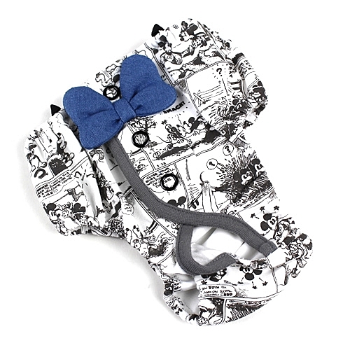 ●抗菌・防臭加工n針對女生狗狗設計的生理期小褲，n內部需搭配護墊適時更換。n附有鬆緊吊帶一組。