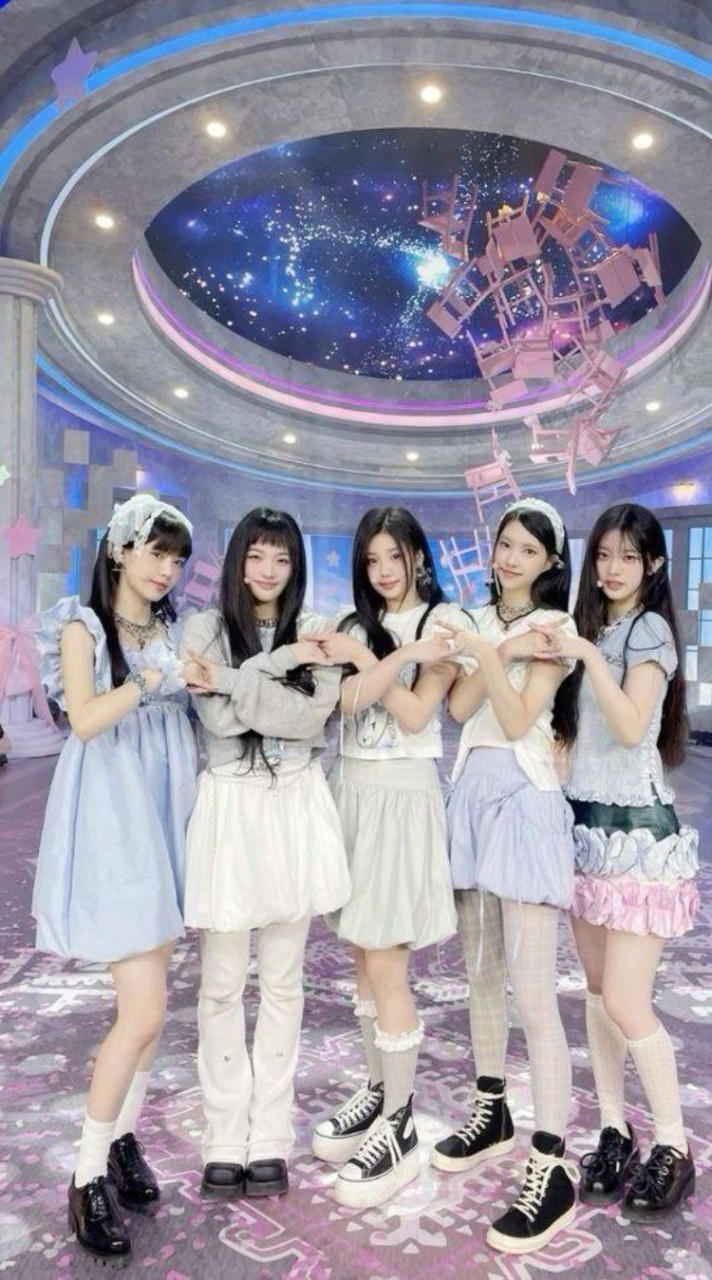 k pop送圖群🩷🩷