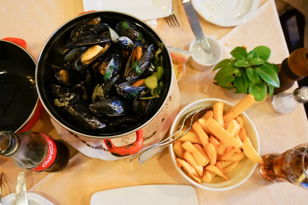 Den huzaar, 比利時美食, 布魯日美食, Brugge 美食, 布魯日餐廳, 布魯日淡菜鍋, 比利時淡菜