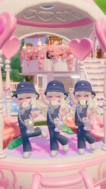 4 สาวดาวหมู่บ้าน