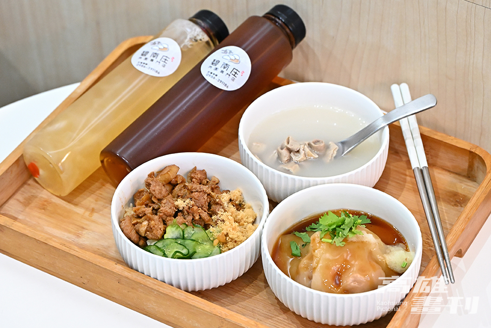碧南庄肉圓專賣店賣的招牌肉圓、肉燥米糕、四神湯、養生冰糖銀耳、冬瓜海燕窩等，都是葉安祥從小吃到大的母親味道。(攝影/Carter)