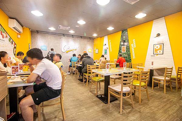 【蘆洲美食】Q Burger-正統香港與澳門的美味，首創港澳式早午餐店
