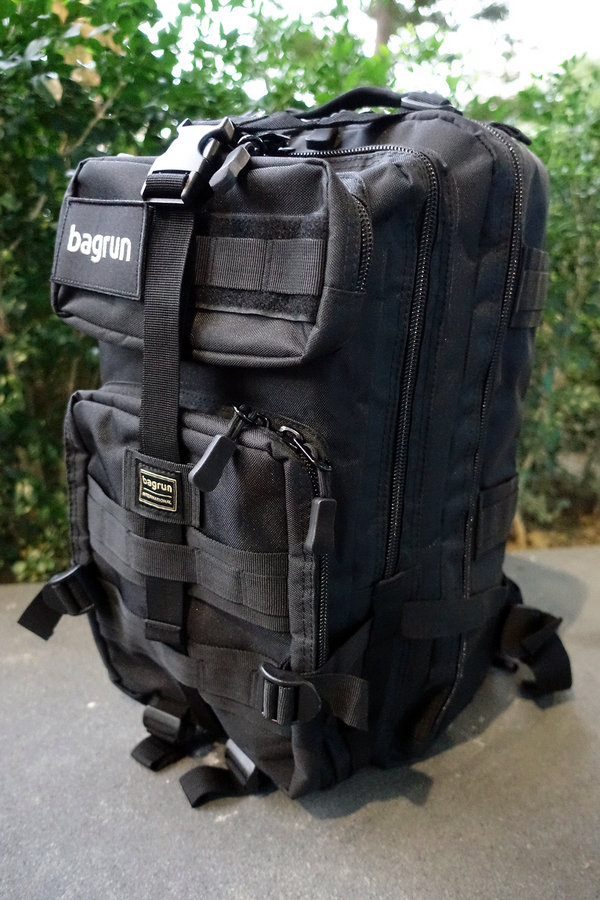 bagrun防水背包，bagrun台北西門町VAR LIVE旗艦店開幕，貝格朗都會玩家軍事風格後背包，好用多功能後背包，機能後背包推薦，貝格朗機能後背包
