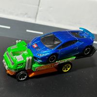 トミカ＆ホットウィール好きな人集まれー(どっちとも好きな人)
