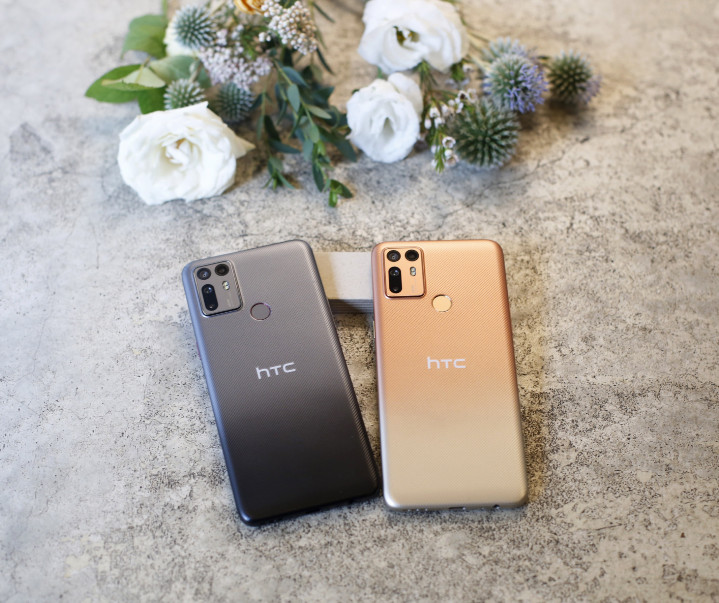 HTC新聞圖檔(HTC Desire 20+ Lifestyle產品照1).jpg