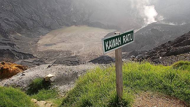 5500 Foto Penampakan Gunung Salak Gratis