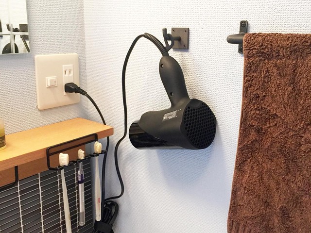 美しく実用的な工夫 ドライヤーのスマートなしまい方 Roomclip Mag