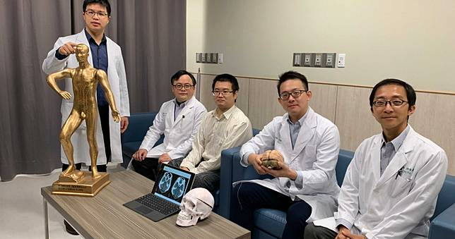 33歲男突爆腦中風　4醫搶救奇蹟復原