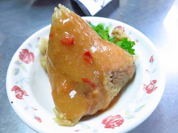 【宜蘭美食】肉粽李-超過60年老字號的肉粽店 【宜蘭美食】肉粽李-超過60年老字號的肉粽店