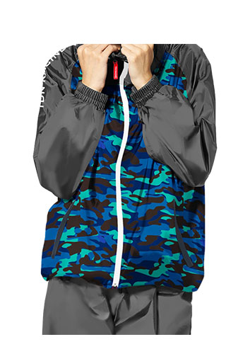 時尚雨衣推薦4. 超輕速乾機能雨衣外套