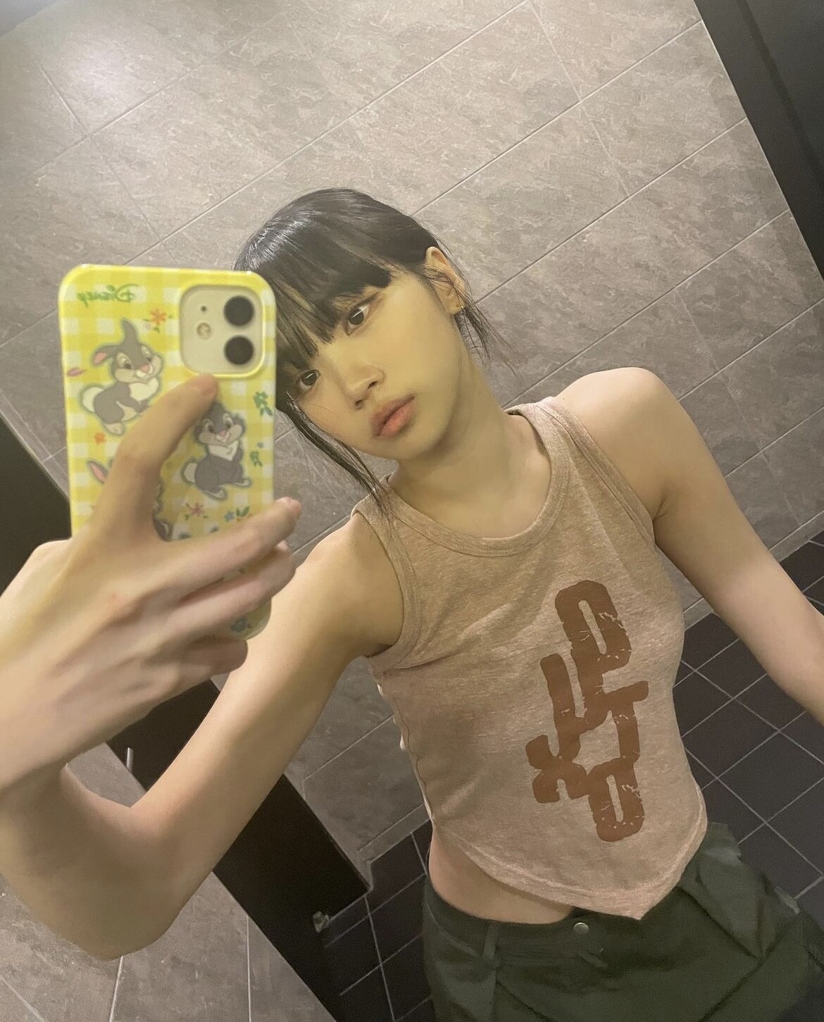 Jennie的表演服千元就能get！不一定是萬元大牌，那些Jennie穿過的小眾設計師品牌們！