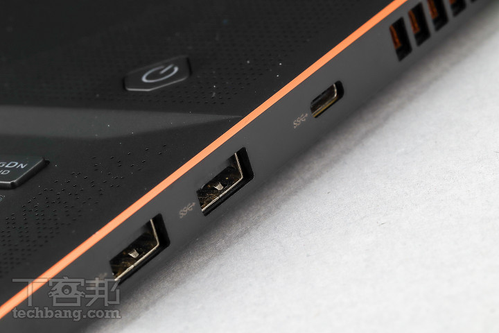 17.3 吋 RTX 版西風之神到底有多強？ROG ZEPHYRUS S（GX701GX）開箱動手玩！