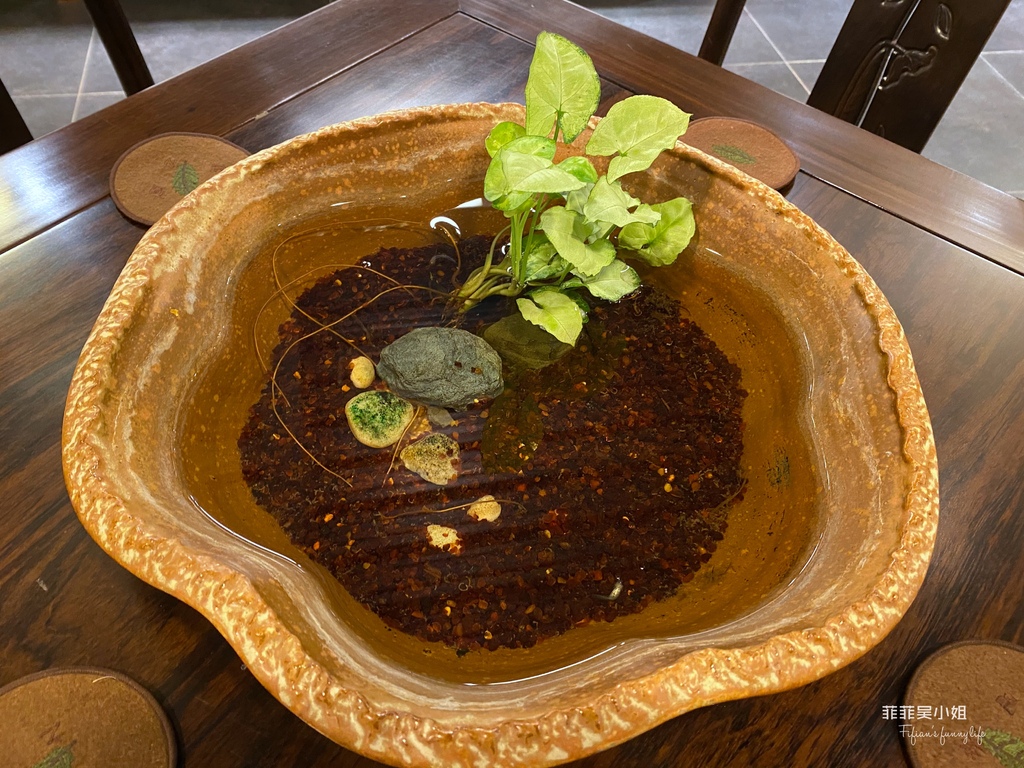 宜蘭礁溪景點 莊茶茶莊 呂美麗精雕藝術館