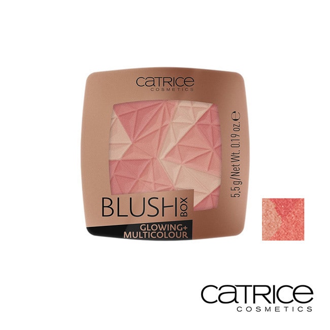 詳細介紹 *一顆腮紅中有三種有如萬花筒般的幾何光影變化 *以刷具混刷打造出微妙精緻的清新粉色調煥發出肌膚自然的紅暈感 *010 展現小女人溫柔氣場像是沐浴在昏黃的陽光下因微熱的氣溫讓雙頰產生羞澀的紅潤