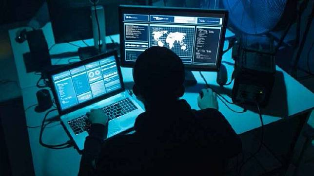 Komputer Seharga Rp800 Juta Hancur Sekejap dengan Alat Mungil Ini