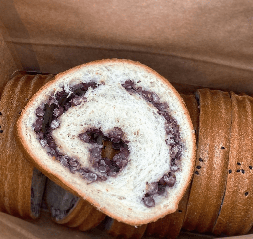 南庄老街美食｜黃金傳說窯烤麵包