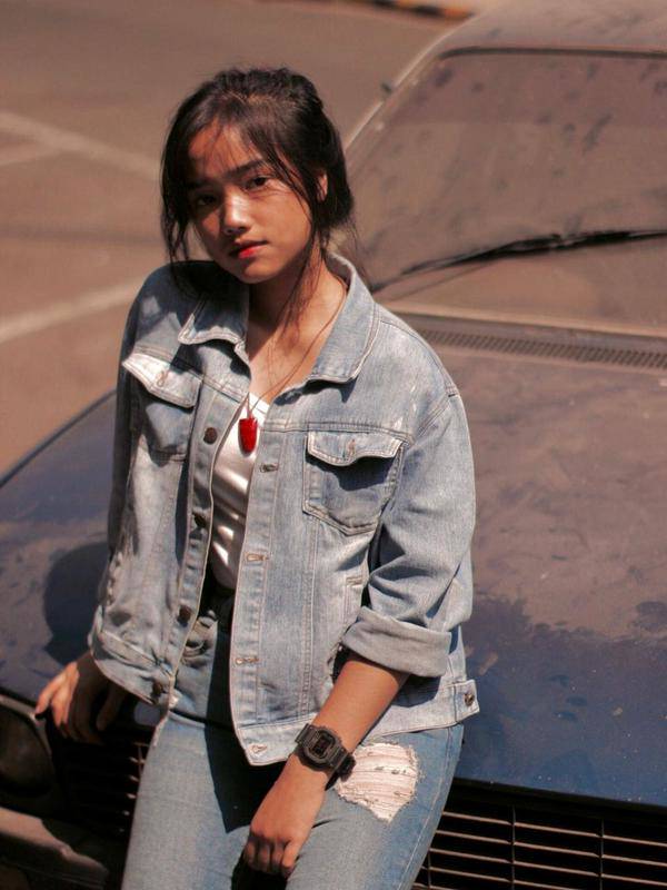 Bantu Asuh Baby Gala, Ini 6 Potret Fuji Adik Bibi Ardiansyah