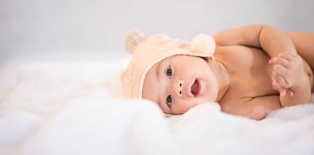 60 Nama Bermakna Baik Dari Berbagai Bahasa Untuk Bayi Perempuan Dan Laki Laki Theasianparent Line Today