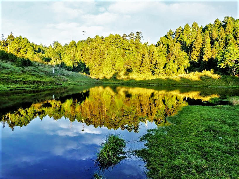 高山湖泊景點推薦-加羅湖