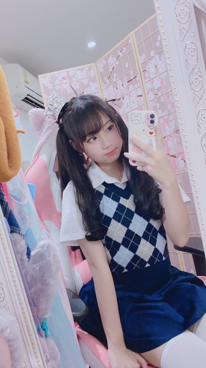 Angie Chan FC