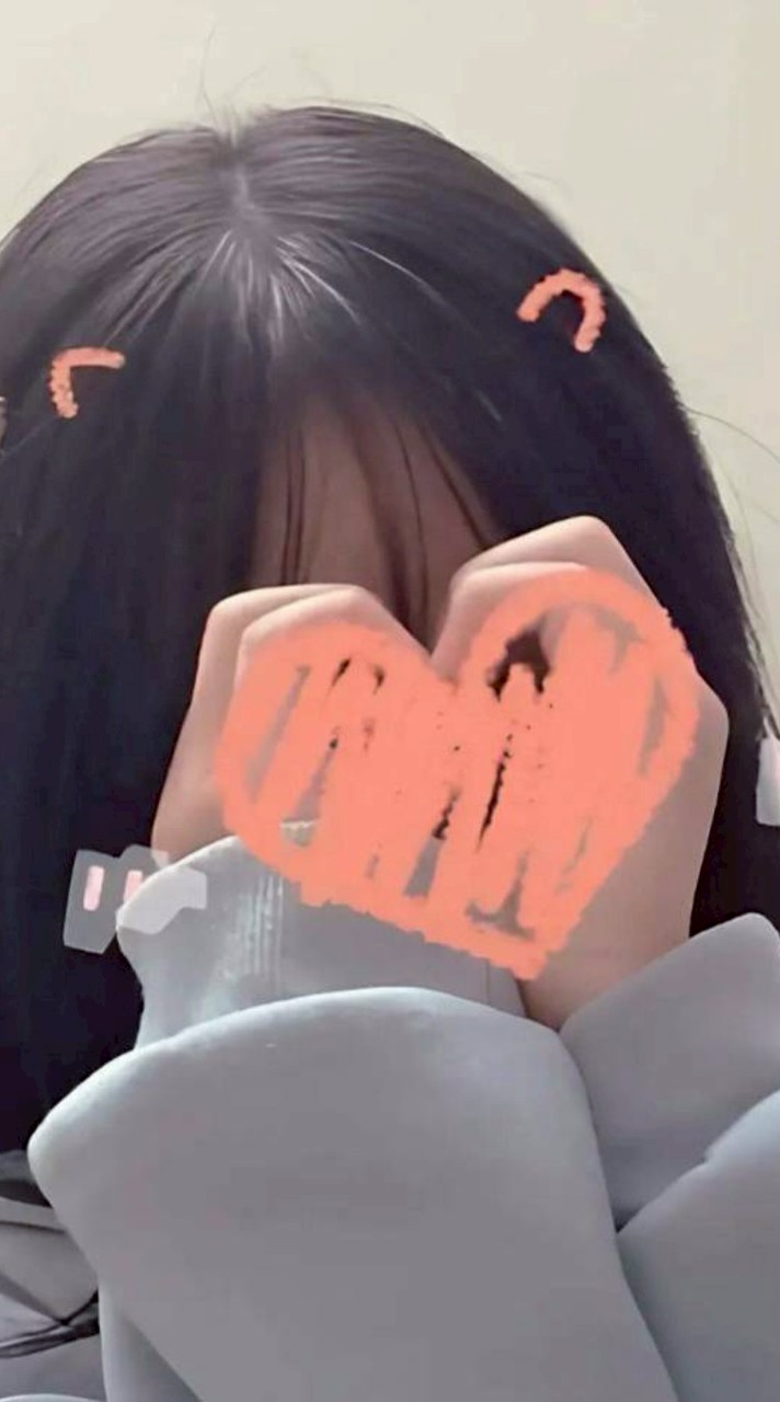吃瓜🍉/聊天😘/處關係💗/放閃👻/遊戲🎮/抖音📱/可宣群🫣/真心話大冒險💤/唱歌🎤
