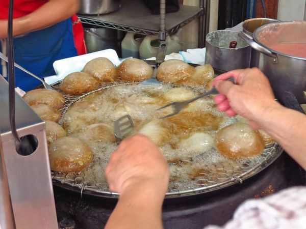 【台北美食】安東街彰化肉圓-超級排隊美食