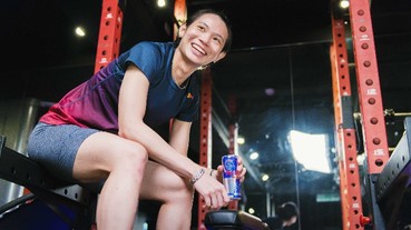 Red Bull x 世界羽球球后戴資穎限定罐 能量滿點集氣上架 首度推出彩色繪製官方罐 揭密球后三大招牌英姿