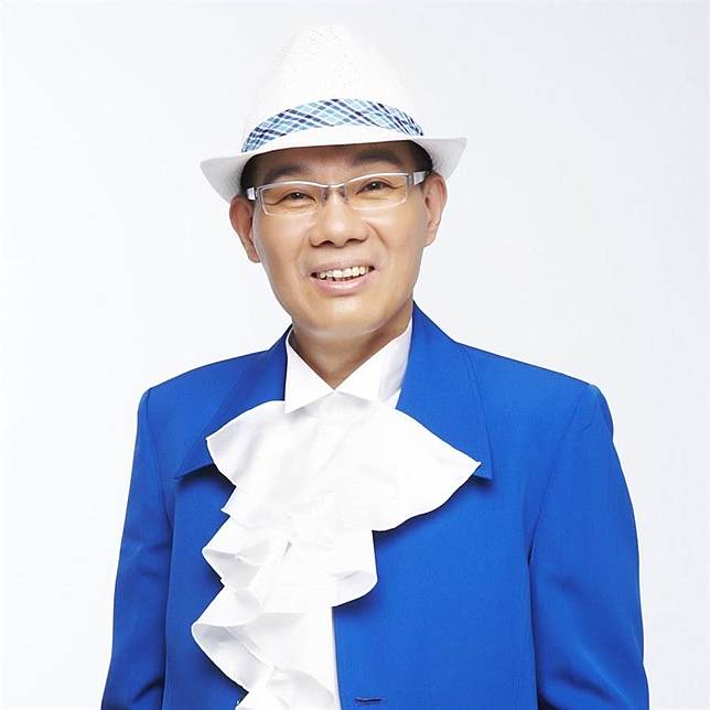 模仿陳雷表演15年  「程雷」改名「廖雷」仍挨告