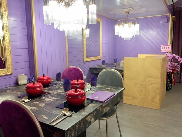 「台北民生社區美食」閨蜜情侶家庭聚會公司聚餐最佳安心健康美味網美餐廳首選-有機之星五星認證餐廳「喜園涮涮鍋民生浪漫店」直擊分享