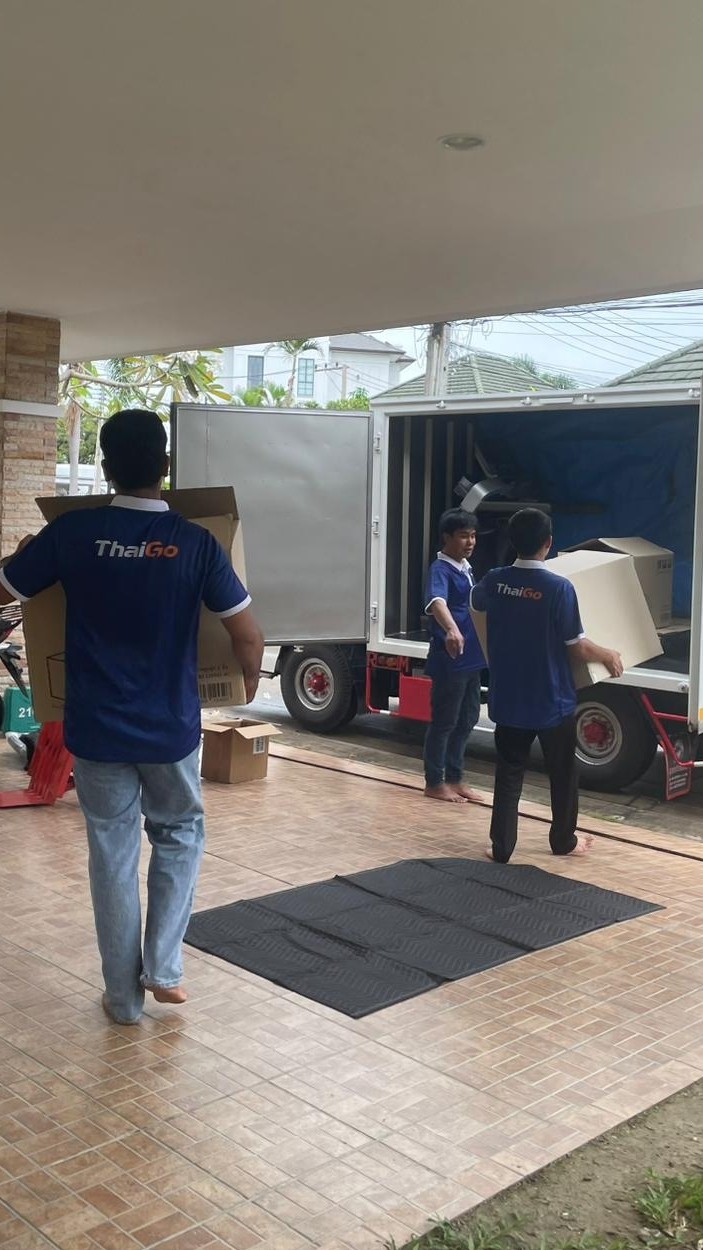 ทีมยกของย้ายบ้านรายวัน 500/วัน