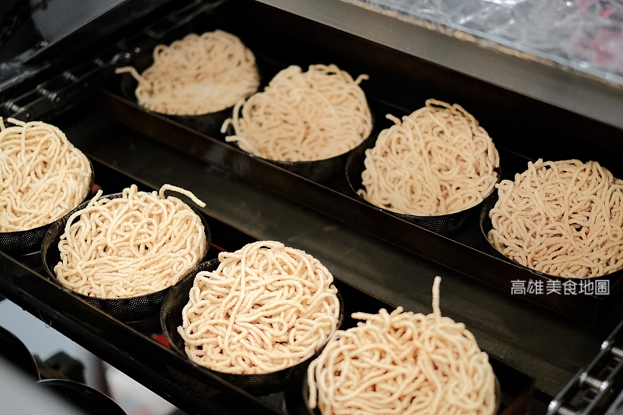 伊府將鍋燒(高雄美食)