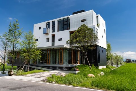 宜蘭包棟民宿10間推薦！坐擁整片稻田美景、無敵落地窗、樹林間開泳池趴⋯兩天一夜小旅行就選這