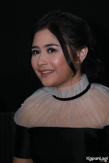 Cerita Prilly Latuconsina Nekat Ingin Bisa Lihat Makhluk Gaib