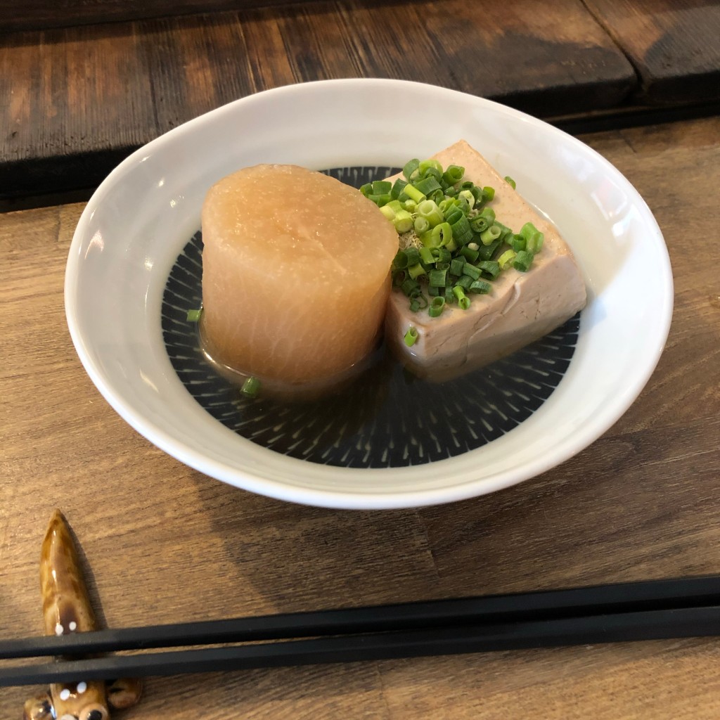 ユーザーが投稿した豆腐と大根の写真 - 実際訪問したユーザーが直接撮影して投稿した平岸二条居酒屋おでん酒場 Occhiの写真