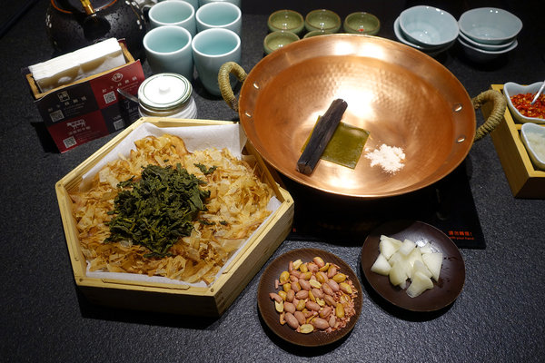 蘭亭鍋物割烹-信義安和站聚餐餐廳，蘭亭和牛極緻料理，聚餐、節日慶祝及慶生餐廳推薦，滿足五感饗宴的精緻料理(附蘭亭火鍋菜單)