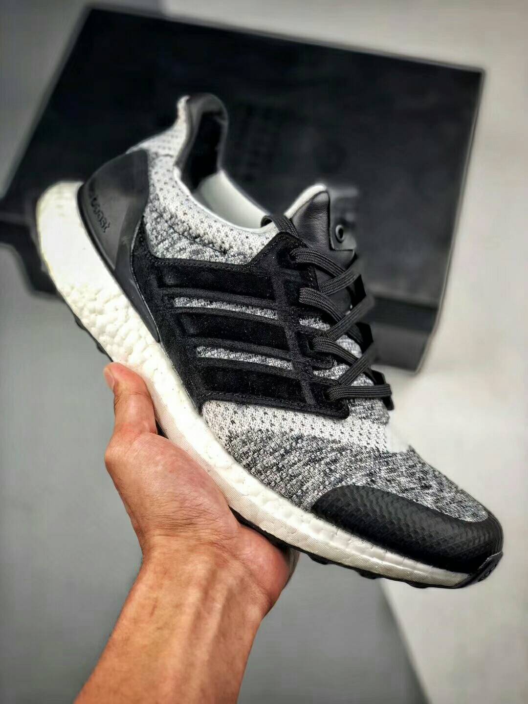 SNS Social X Ultra Boost 4.0 黑白雪花 情侶款