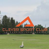 สนามไดร์ฟกอล์ฟ CLEVER
