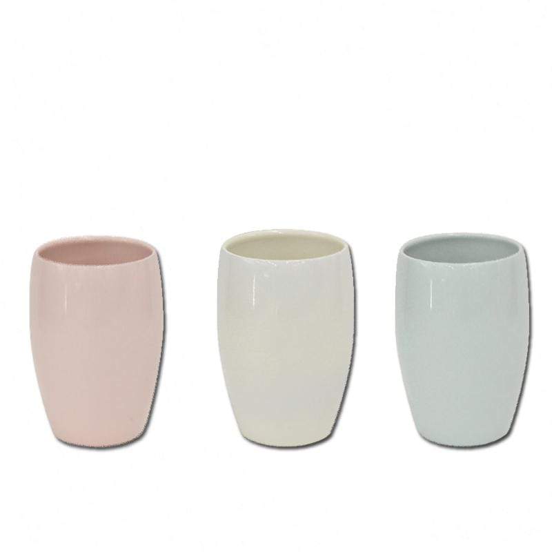 產品特色 日本原裝進口 特殊陶瓷加工 真空雙層結構，保冷保溫 產品介紹 在家享受悠閒的下午茶時光，看著窗外的景色，拿起手中的杯子，喝一口，自己泡的水果茶，慢慢感受時光的流動；真空雙層構造，冷飲不結霜、